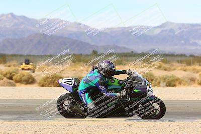 media/Feb-27-2022-CVMA (Sun) [[a3977b6969]]/Race 6 500 Supersport-350 Supersport (Holeshot)/